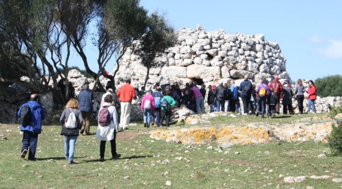 Sunday 1 April Excursion to the Sant Agustí settlement
